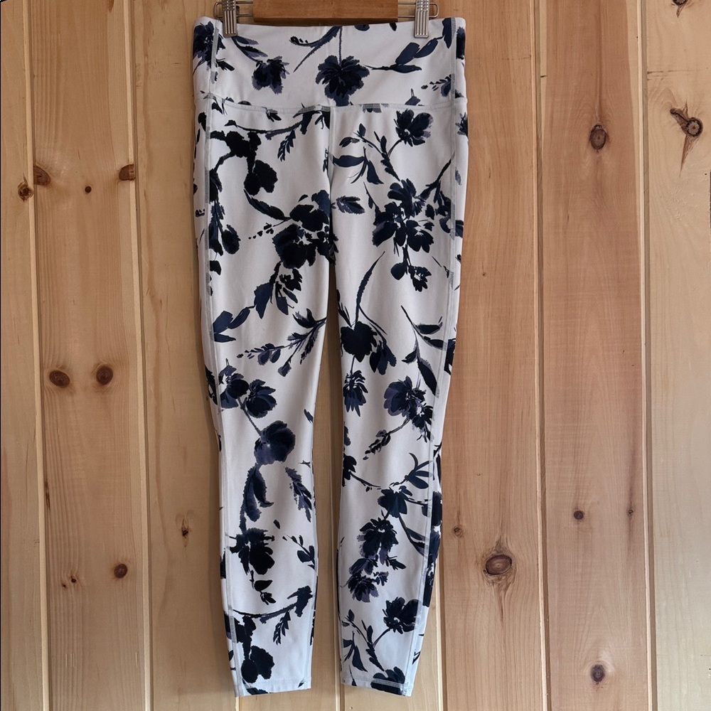 Athleta Floral Print Leggings